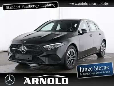 Gebraucht Mercedes A200 Progressive 163 PS (119 kW) 2025 Schwarz Limousine