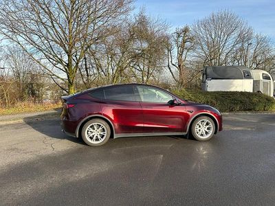 Gebraucht Tesla Model Y Long Range AWD 378 kW (514 PS) 2023 Rot SUV