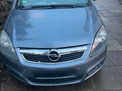 Gebraucht Opel Zafira 150 PS (110 kW) 2006 Grau Van / Kleinbus