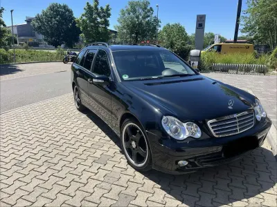 Gebraucht Mercedes C220 Classic 150 PS (110 kW) 2004 Kombi