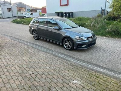 Brugt VW Golf VII R 150 HK (110 kW) 2019 Grå Stationcar