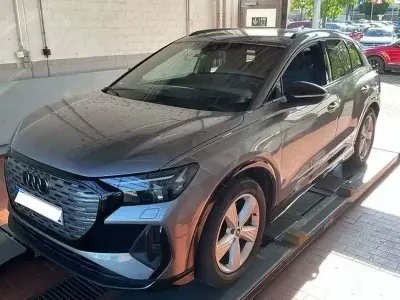 Gebraucht Audi Q4 e-tron 219 kW (299 PS) 2022 Grau SUV
