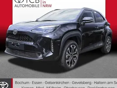 Neu Toyota Yaris Cross 130 PS (95 kW) 2026 Schwarz SUV