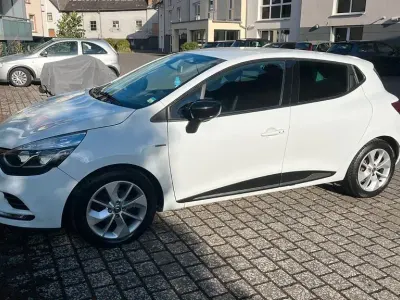 Gebraucht Renault Clio IV 118 PS (86 kW) 2017 Weiß Limousine