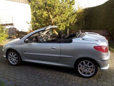 gebraucht Peugeot 206 CC 