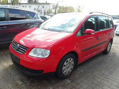 Gebraucht VW Touran 116 PS (85 kW) 2004 Rot Van / Kleinbus