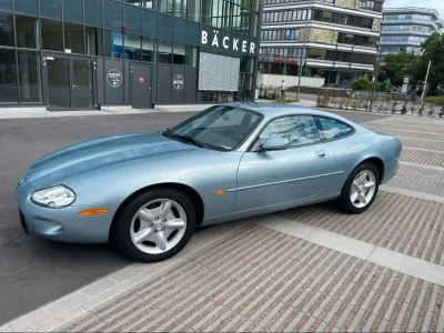 Gebraucht Jaguar XK8 284 PS (208 kW) 1997 Silber Coupé