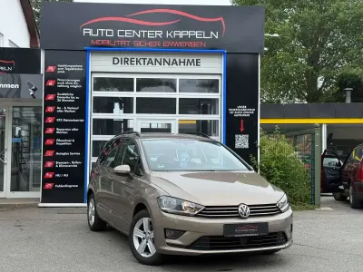 Gebraucht VW Golf Sportsvan Comfortline 86 PS (63 kW) 2015 Gold Van / Kleinbus