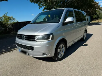 Gebraucht VW Multivan 179 PS (131 kW) 2010 Silber Van / Kleinbus