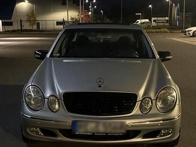 Mercedes E240