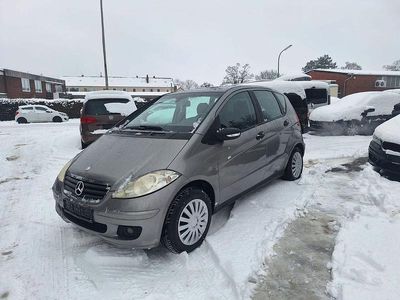 Grau Gebraucht 2007 Mercedes A150 Limousine | 2.450 € (Fairer Preis)