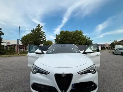Gebraucht Alfa Romeo Stelvio Veloce 209 PS (153 kW) 2020 Weiß SUV