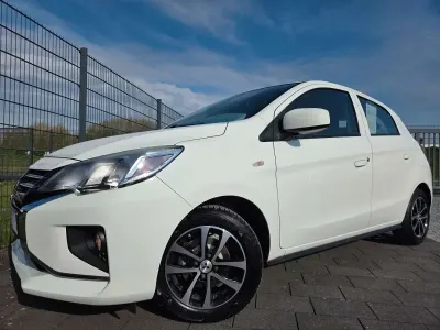 Usata Mitsubishi Space Star Basis 71 CV (52 kW) 2020 Bianco Utilitaria