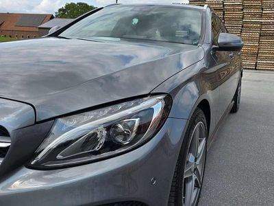Mercedes C400