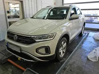 Gebraucht VW T-Roc Life 150 PS (110 kW) 2023 Grau SUV