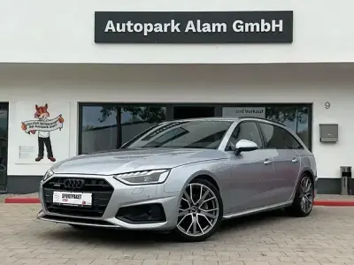 Gebraucht Audi A4 Sport 204 PS (150 kW) 2023 Silber Limousine