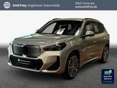 Neu BMW iX1 M Sport 225 kW (306 PS) 2026 Silber SUV