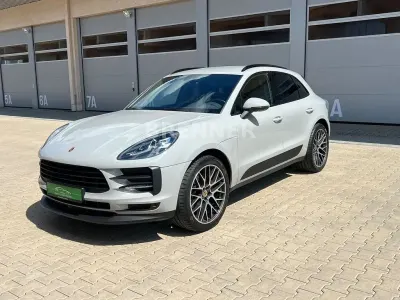 Używany Porsche Macan 245 KM (180 kW) 2019 Szary SUV