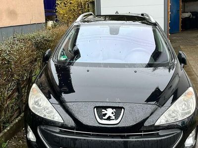 gebraucht Peugeot 308 SW Kombi mit Lederausstattung