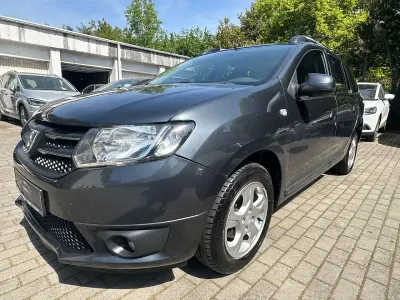 Używany Dacia Logan MCV Celebration 90 KM (66 kW) 2016 Szary Kombi