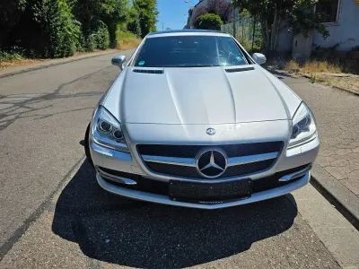 Gebraucht Mercedes SLK200 184 PS (135 kW) 2014 Silber Cabrio