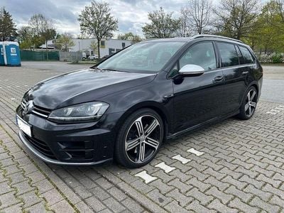 Second-hand VW Golf VII R 300 CP (220 kW) 2015 Negru Break