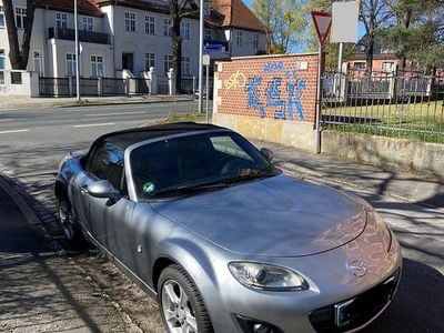 Second-hand Mazda MX5 126 CP (92 kW) 2012 Argintiu Cabrio