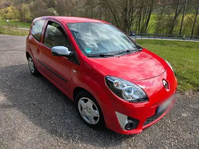 Usata Renault Twingo 75 CV (55 kW) 2011 Rosso Utilitaria