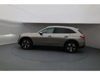 Gebraucht Mercedes GLC400d 381 PS (280 kW) 2023 SUV