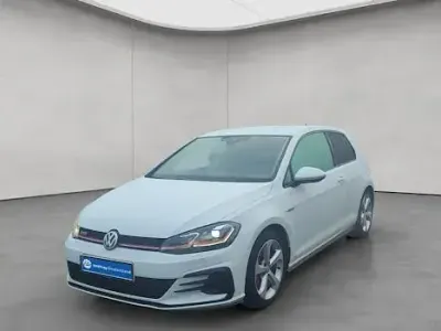 Second-hand VW Golf VII GTI 265 CP (194 kW) 2017 Alb Berlinǎ