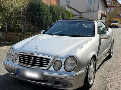 Usata Mercedes CLK320 Elegance 218 CV (160 kW) 1999 Argento Cabrio