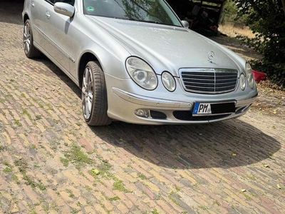 Mercedes E220