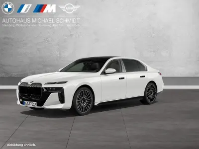 Neu BMW 740 M Sport 299 PS (219 kW) 2026 Mineralweiss Limousine