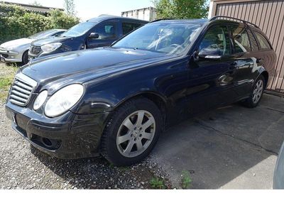 Mercedes E220