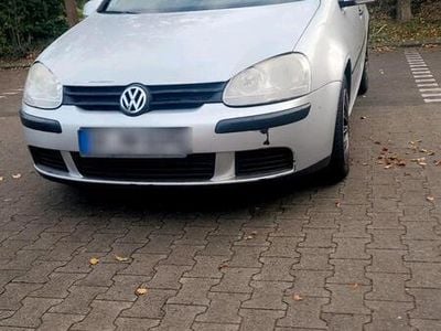 VW Golf V