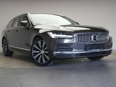 Platinum grey Gebraucht 2021 Volvo V90 Inscription Kombi | 30.990 € (Guter Preis)