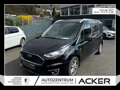 Gebraucht Ford Tourneo Connect Titanium 120 PS (88 kW) 2020 Schwarz Van / Kleinbus