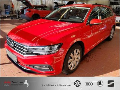 Rot Gebraucht 2023 VW Passat Business Kombi | 21.970 € (Guter Preis)