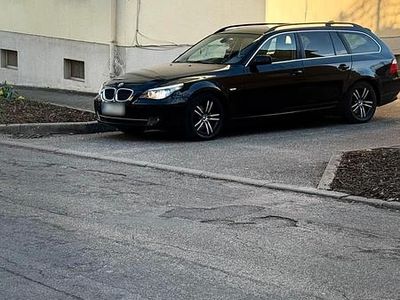 Gebraucht BMW 520 177 PS (130 kW) 2007 Schwarz Kombi