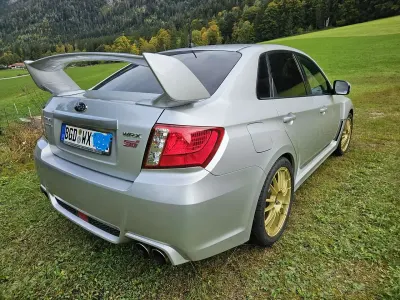 Second-hand Subaru WRX STI 300 CP (220 kW) 2011 Argintiu Berlinǎ