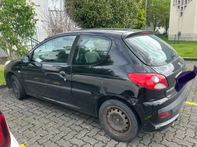 Occasion Peugeot 206 76 PK (55 kW) 2009 Zwart Sedan