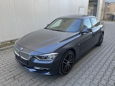 Gebraucht BMW 320 Sport Line 184 PS (135 kW) 2015 Grau Limousine