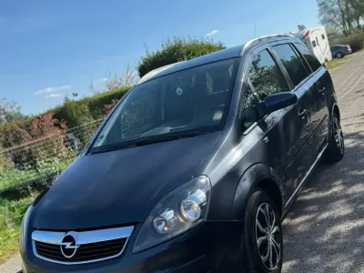 Brugt Opel Zafira 105 HK (77 kW) 2007 Sølv MPV