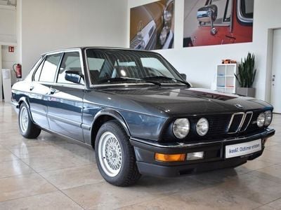 Gebraucht BMW M5 Performance 286 PS (210 kW) 1986 Schwarz Limousine