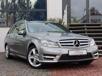 Second-hand Mercedes C200 AMG line 184 CP (135 kW) 2013 Argintiu Berlinǎ