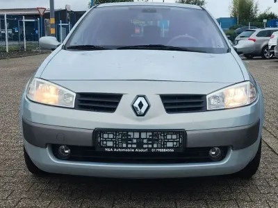 Gebraucht Renault Mégane II Authentique 98 PS (72 kW) 2003 Grau Limousine