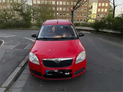 Gebraucht Skoda Roomster Plus Edition 86 PS (63 kW) 2009 Rot Van / Kleinbus