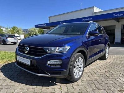 Second-hand VW T-Roc Sport 150 CP (110 kW) 2020 Albastru SUV