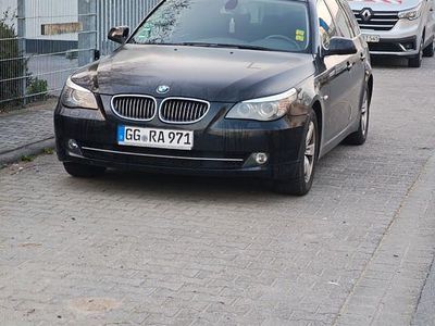 Gebraucht BMW 525 197 PS (144 kW) 2009 Schwarz Kombi