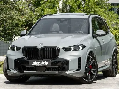 Gebraucht BMW X5 M Sport 489 PS (359 kW) 2025 Grau SUV